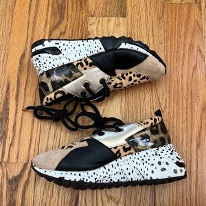 Steve Madden sneakers
